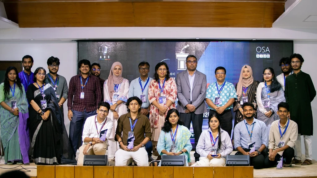 AIUB Oratory Club hosts “Flip the Argument: An Intra-AIUB Public Speaking Competition”
